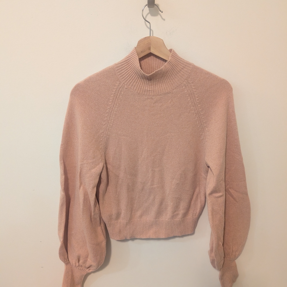 BCBG MaxAzria Women's Blush Pink Balloon Sleeve Merino Wool Sweater Size Small